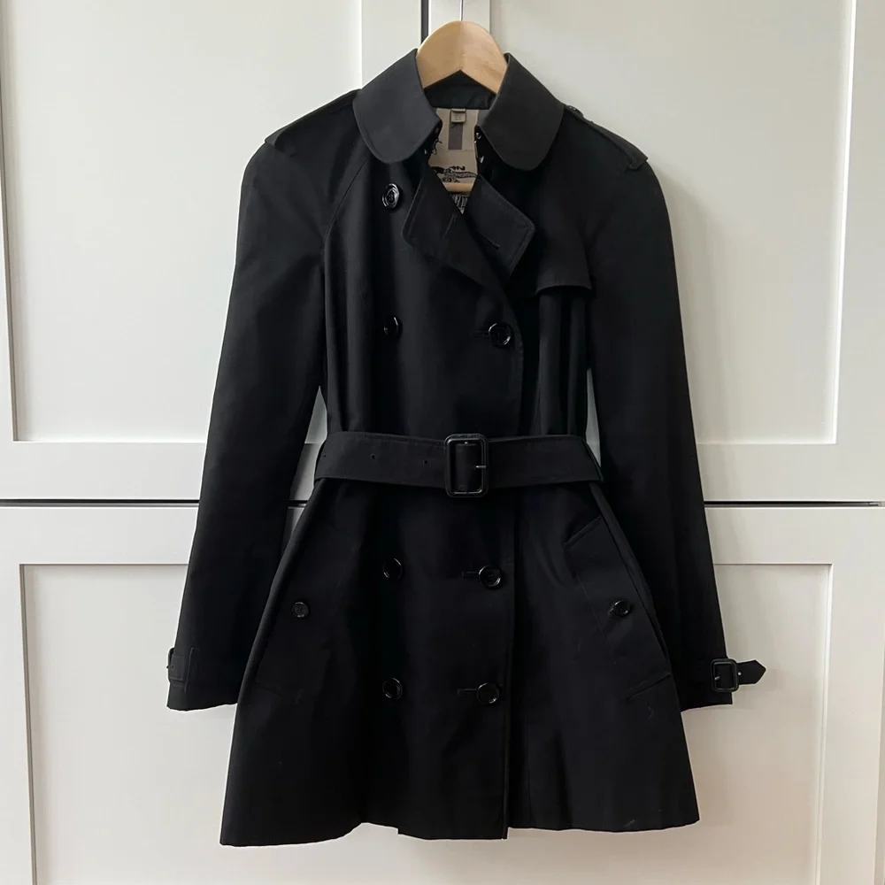 Black Burberry Trench • full check interior lining • removable belt - Size US 2 - Picture 6 of 16